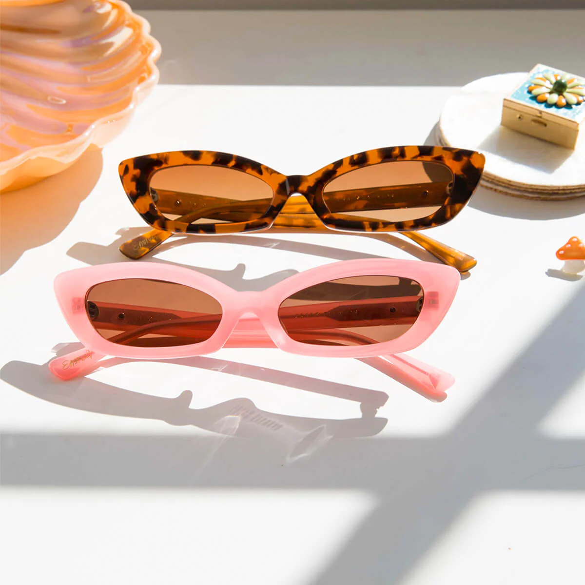 The Oliver by Emma Chamberlain - Coral - Image 9