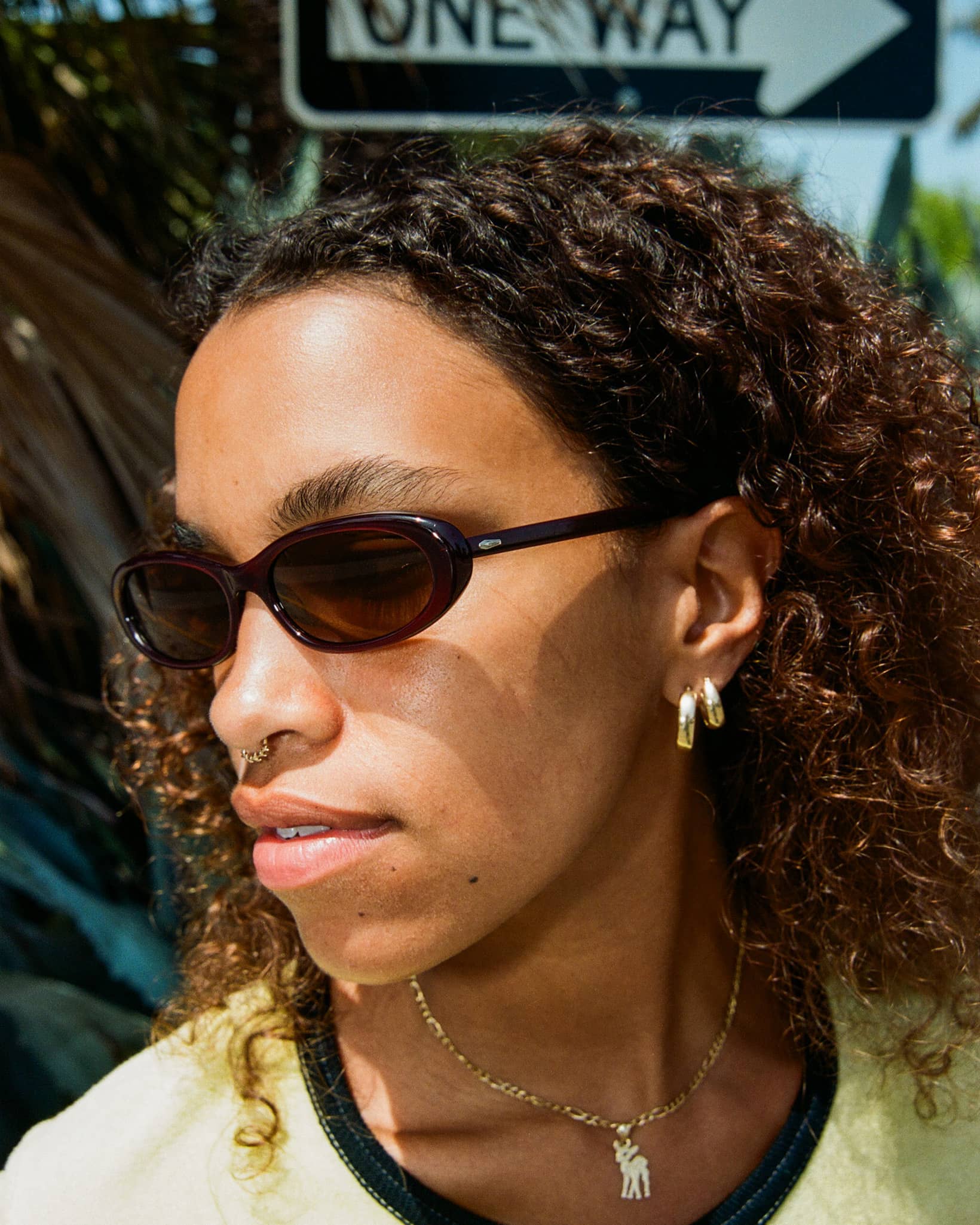 The Luv Buzz - Midnight Plum Bio Polarized - Image 4